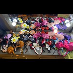 Disney Mickey Ears 22 pair!!! Aulani ears too!